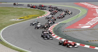 Instante de la salida del Gran Premio de España de Fórmula Uno.