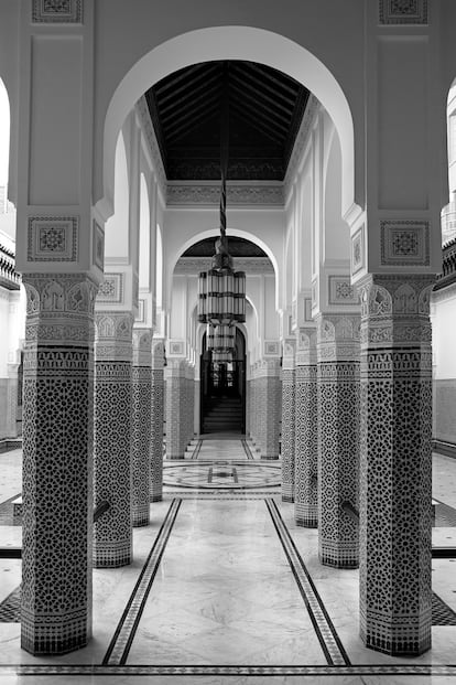 The hall that leads to La Mamounia's exquisite spa is another popular place to snap a photo.