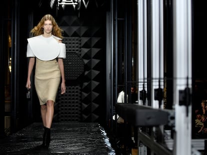 Presentación de la colección otoño/invierno 2023-2024 de Louis Vuitton, durante la semana de la moda de París, el 6 de marzo de 2023.
