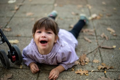 Si los niños se enfadan o se ponen a gritar y los padres hacen lo mismo, lo que están haciendo es activar una espiral de faltas de respeto. 