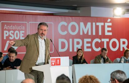 El secretario general del PSOE andaluz, Juan Espadas, este viernes durante la reunión del Comité Director del partido en Jaén.