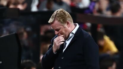 Ronald Koeman, no campo do Rayo Vallecano.