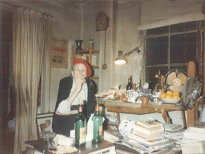La artista Beppo, en su estudio de Madrid, en octubre de 1988.