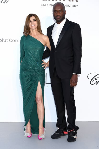 La famosa editora Carine Roitfeld y Virgil Abloh, director creativo de Off-White y de la división masculina de Louis Vuitton.