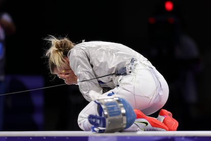 La ucraniana Olga Kharlan, nada más vencer a la Surcoreana Sebin Choi en su combate por la medalla de bronce de Sable Individual Femenino.
