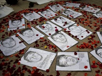 Dibujos de los estudiantes desaparecidos en Iguala, marzo de 2015.