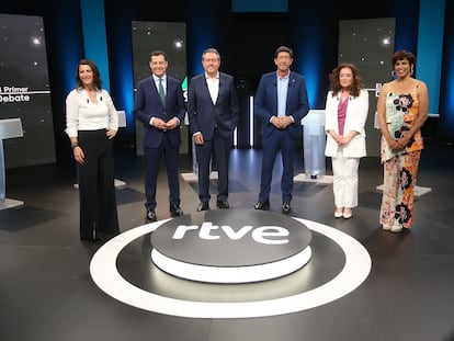 Los seis candidatos a la presidencia de la Junta de Andalucía en el primer debate de la campaña.