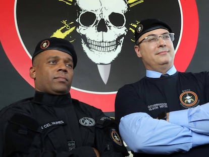 O governador Wilson Witzel e o comandante Nunes, do Bope, em janeiro.