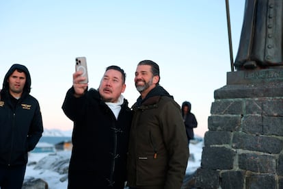 Jorgen Boassen y Donald Trump Jr., el pasado 7 de enero en Nuuk.