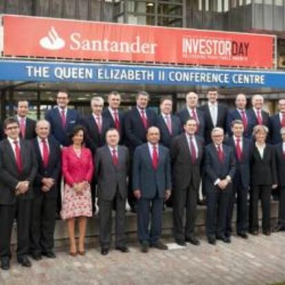 Imagen de los miembros de la alta dirección de Banco Santander participantes en el Investor Day de los días 29 y 30 de septiembre de 2011, en el centro de conferencias The Queen Elizabeth II, en Londres