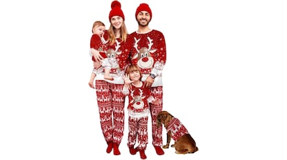 Este es uno de los mejores pijamas de Navidad para toda la familia que se puede comprar en Amazon