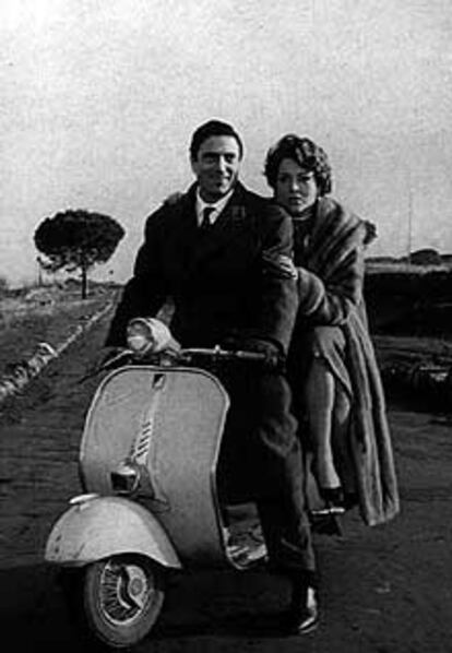Raf Vallone, con Sara Montiel, en una imagen tomada a principios de los años 60.