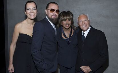 Roberta Armani, Leonardo DiCaprio, Tina Turner y Giorgio Armani, durante la celebración.