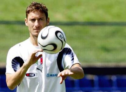 Totti, durante un entrenamiento.