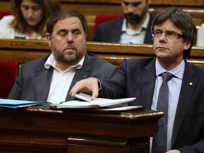 Junqueras i Puigdemont aquest dimecres al Parlament.