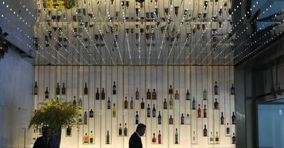 Bar del hotel The Murray, en Hong Kong.