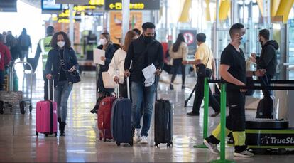 Terminal T-4 del aeropuerto Madrid- Barajas Adolfo Suárez.