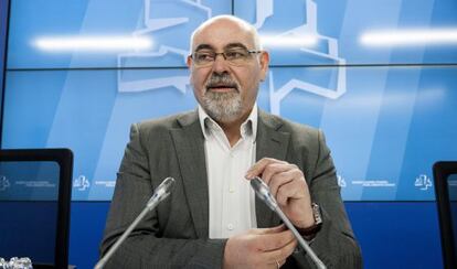 Pastor, en un momento de su comparecencia en el Parlamento.