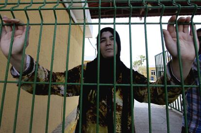 Fatten al-Ali, refugiada siria sordomuda, en el Centro Temporal de Inmigrantes de Melilla.