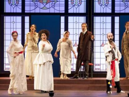 Un momento de la obra 'Abre el ojo', de 2RC Teatro.