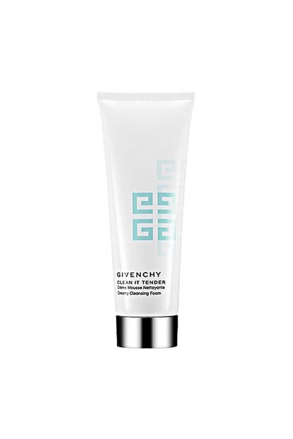 Crema limpiadora cremosa de Givenchy desarrollada especialmente para cutis normal a seco. Elimina las impurezas y el maquillaje sin resecar la piel, dejándola fresca, suave y luminosa. (34 euros).
	

	 