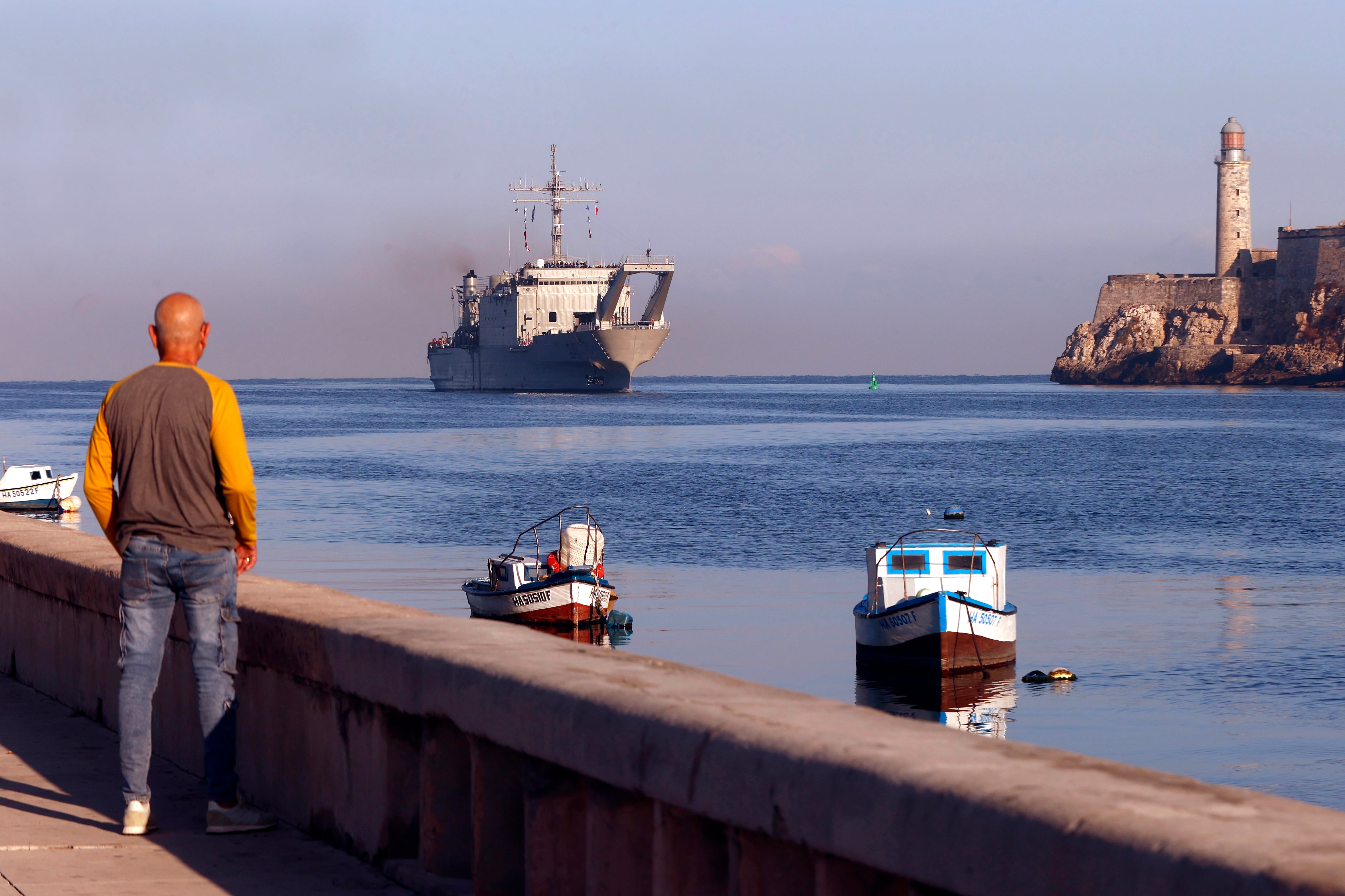 México envía un nuevo cargamento de ayuda humanitaria a Cuba