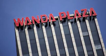 El edificio Wanda Plaza, propiedad de Dalian Wanda Group en Pekín, China