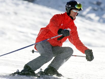 Schumacher, en 2005, esquiando en Madona di Campiglio.