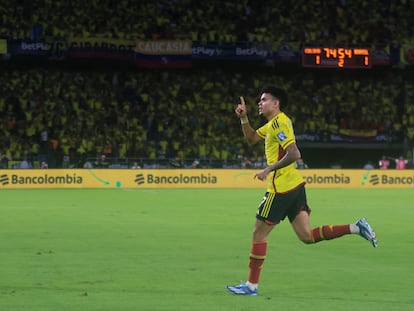 Luis Díaz, de Colombia, celebra su gol en el partido contra Brasil, el pasado 17 de noviembre, en Barranquilla.