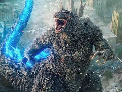 El monstruo, a punto de usar su energía, en 'Godzilla Minus One'.