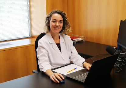 Natalia Romera, responsable de la Unidad Apoyo Emocional del Instituto Bernabéu, en una imagen cedida por los laboratorios.