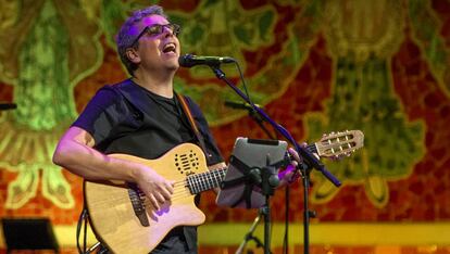 Guerra, durante el concierto en el Palau.