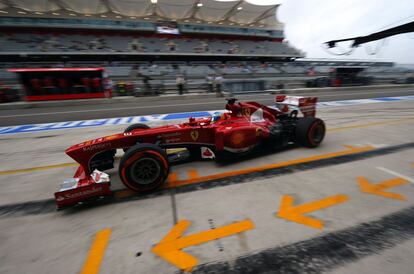 Fernando Alonso durante los entrenamientos en Austin.