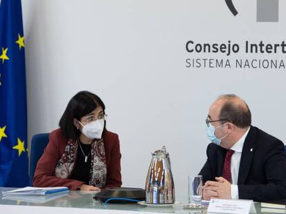 Carolina Darias y Miquel Iceta en una reunión del Consejo Interterritorial del Sistema Nacional de Salud.