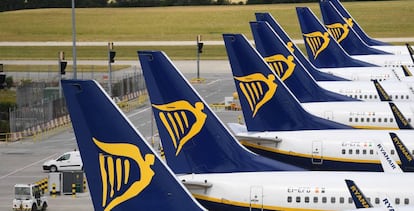 Aviones de la aerolínea irlandesa Ryanair.