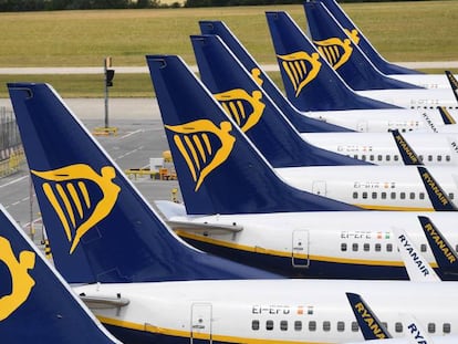 Aviones de la aerolínea irlandesa Ryanair.