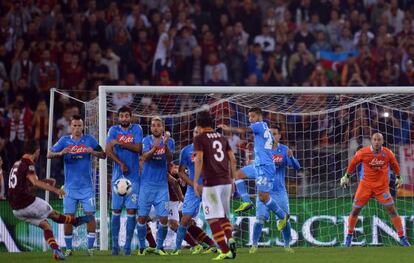 Pjanic marca el primer gol del partido.