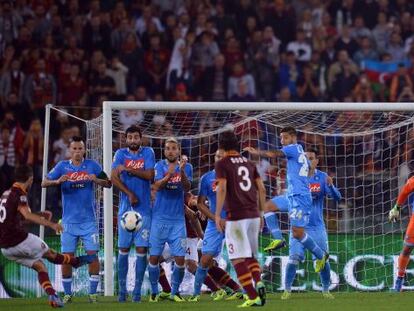 Pjanic marca el primer gol del partido.