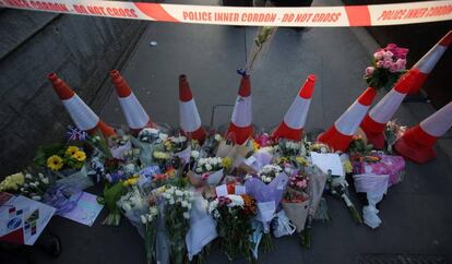 Homenaje a las víctimas del atentado del miércoles en el centro de Londres.