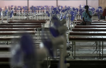 Nuevo centro para enfermos de covid-19 en Bombay.