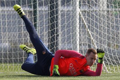 Ter Stegen, en un entrenamiento en Sant Joan Despí.