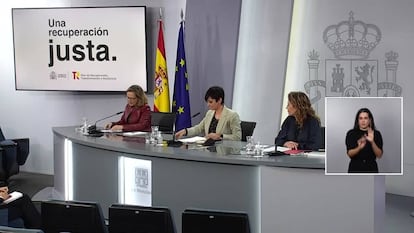 Foto de la rueda de prensa posterior al Consejo de Ministros del pasado 10 de diciembre de 2021, con la vicepresidenta primera del Gobierno, Nadia Calviño.