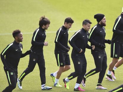 Sterling, Silva, Navas, Agüero y Otamendi, en una práctica.