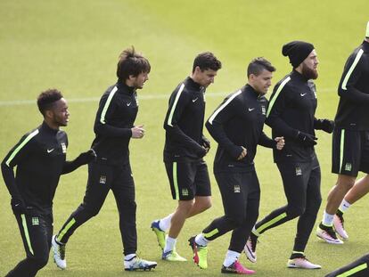 Sterling, Silva, Navas, Ag&uuml;ero y Otamendi, en una pr&aacute;ctica.