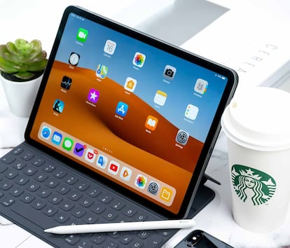 Tablet iPad de Apple con teclado sincronizado