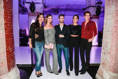 Cristina Brondo, Marta Torne, Pelayo, Aida Domenech 'Dulceida' i Eugenia Ortiz Domecq a la 080 Barcelona Fashion.