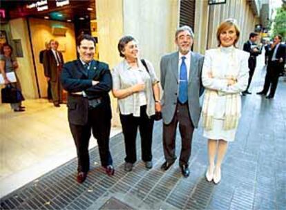 De izquierda a derecha, Jaume Alonso-Cuevillas, Teresa Cervelló, Joan Maria Xiol y Montserrat Pinyol.