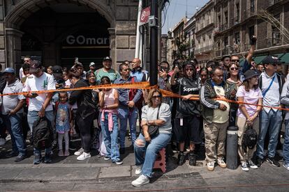 Los participantes del simulacro en el Centro Histórico de Ciudad de México.