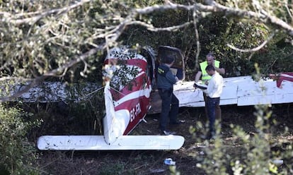 Avioneta accidentada junto a la AP-9.