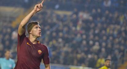 Dzeko festeja su segundo gol ante el Villarreal.